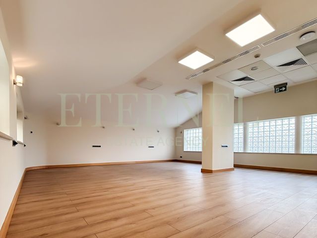 Biuro Kraków Prądnik Czerwony, ul. Jana Pawła Woronicza. Zdjęcie 1