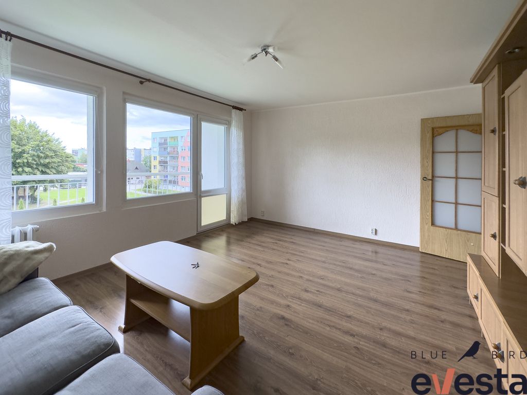 Mieszkanie 4-pokojowe Jelcz-Laskowice, ul. Ludwika Hirszfelda. Zdjęcie 2