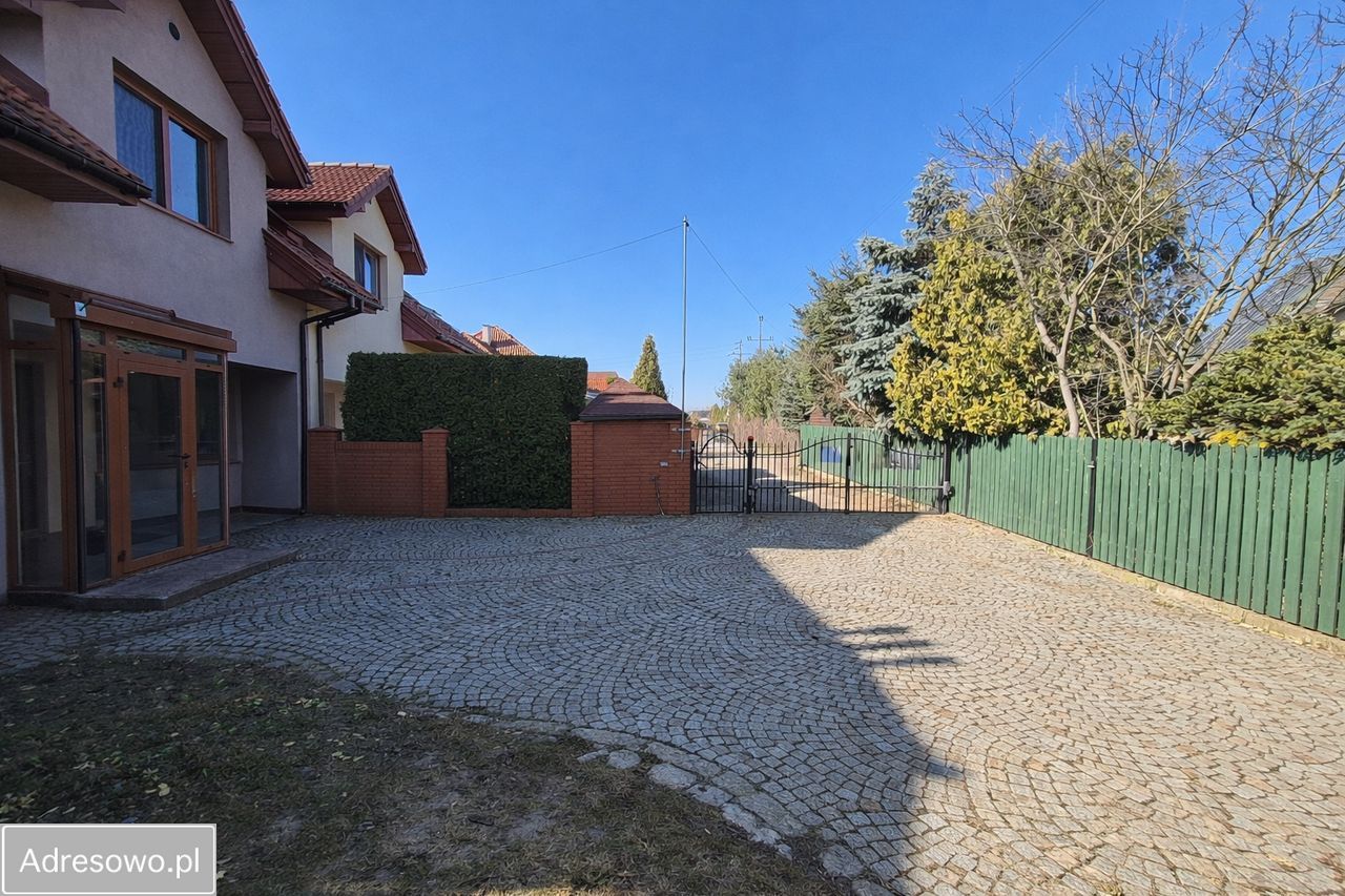 bliźniak, 6 pokoi Słupno. Zdjęcie 20