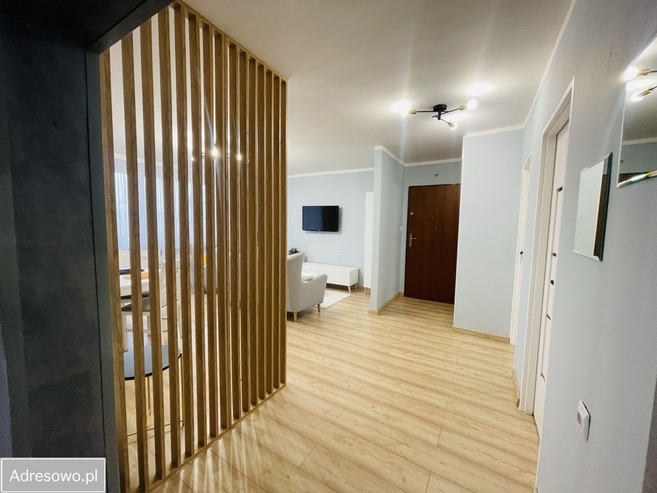 Mieszkanie 4-pokojowe Mąkoszyce. Zdjęcie 4