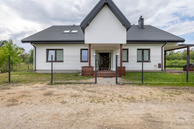 dom wolnostojący, 4 pokoje Budy Zaklasztorne. Zdjęcie 13