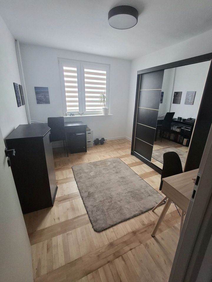 Mieszkanie 3-pokojowe Kielce, ul. marsz. Józefa Piłsudskiego. Zdjęcie 2