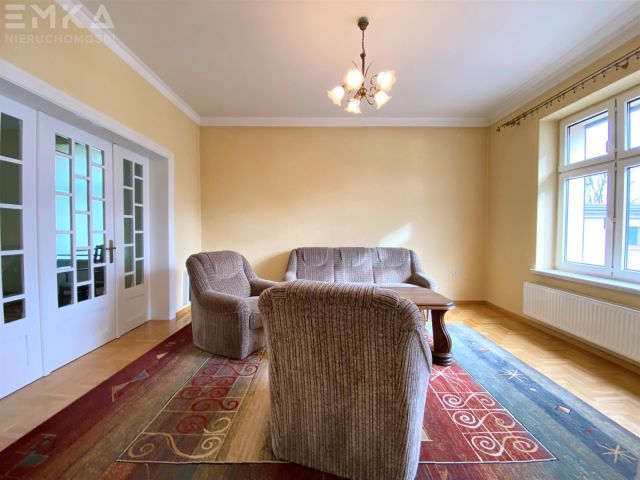 kamienica, 10 pokoi Więcbork, ul. Plac Jana Pawła II. Zdjęcie 16