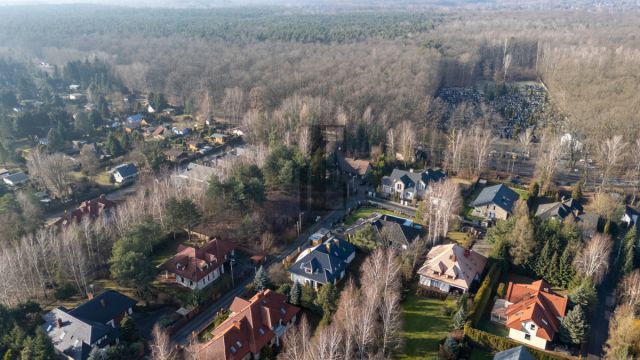 dom wolnostojący, 6 pokoi Komorów, ul. Polna. Zdjęcie 1
