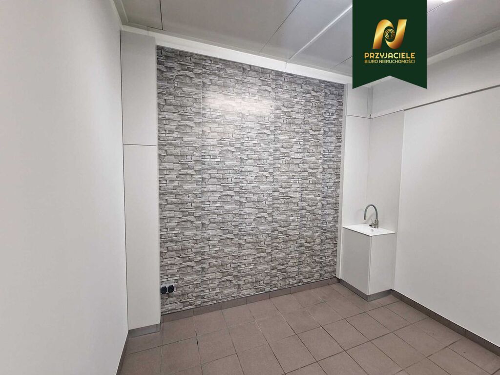 Lokal Gdynia Orłowo, pl. Górnośląski. Zdjęcie 3