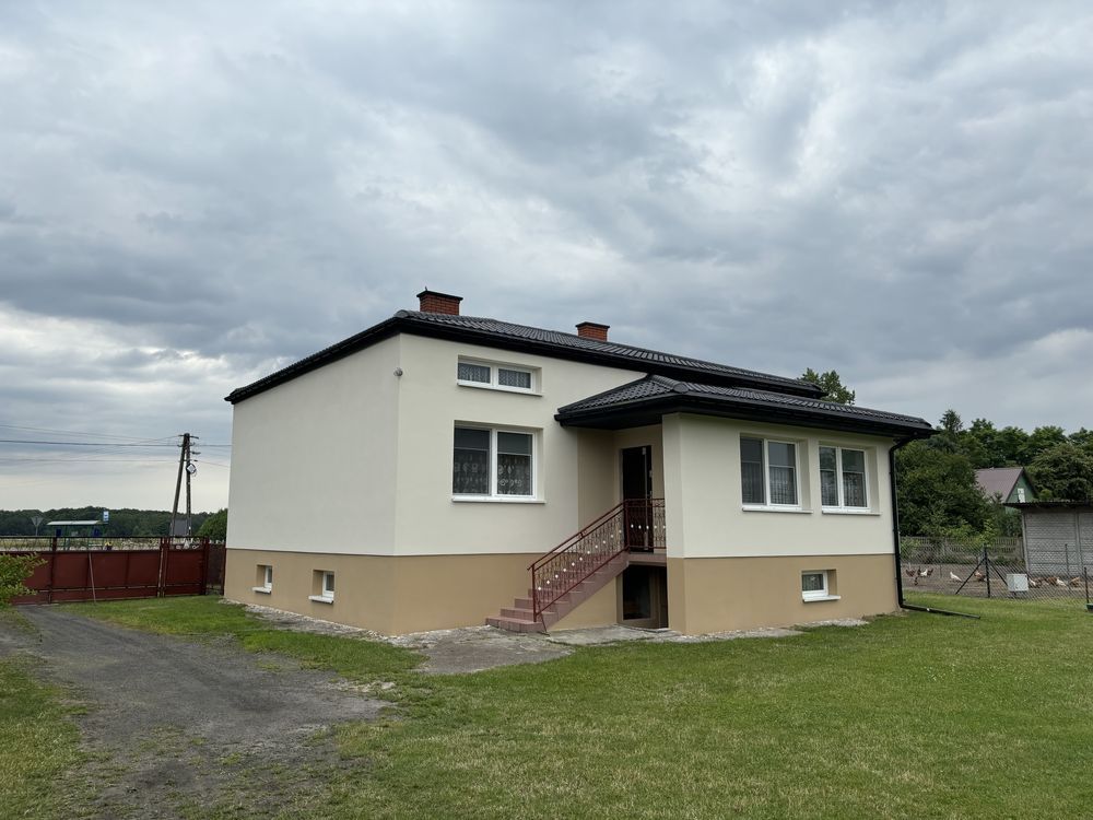 dom wolnostojący Pludwiny. Zdjęcie 1