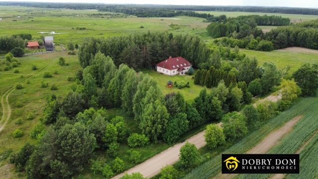 dom wolnostojący, 11 pokoi Kaniuki. Zdjęcie 42