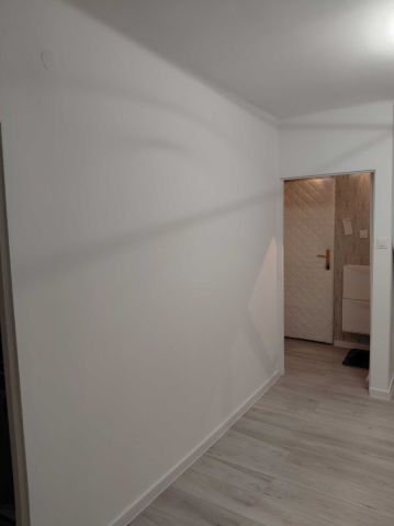 Mieszkanie 1-pokojowe Łask, ul. Jana Pawła II. Zdjęcie 1