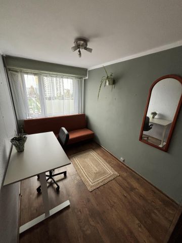 Mieszkanie 3-pokojowe Łódź Polesie, ul. Wincentego Tomaszewicza. Zdjęcie 1