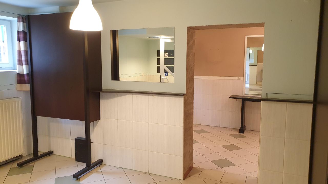 Lokal Kraków Prądnik Czerwony, ul. Dobrego Pasterza. Zdjęcie 2