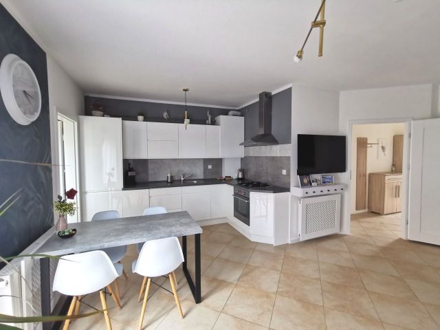 Mieszkanie 3-pokojowe Ustronie Morskie, ul. Górna. Zdjęcie 2