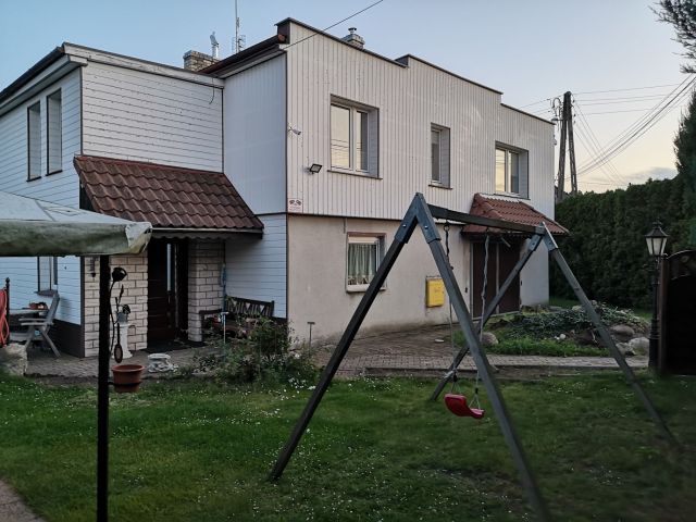 dom wolnostojący Modrzyca, ul. Sosnowa. Zdjęcie 1