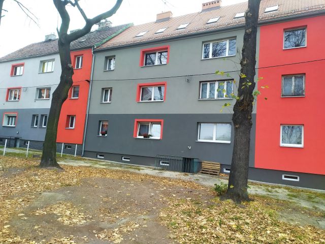 Mieszkanie 3-pokojowe Bytom, ul. Przemysłowa. Zdjęcie 1