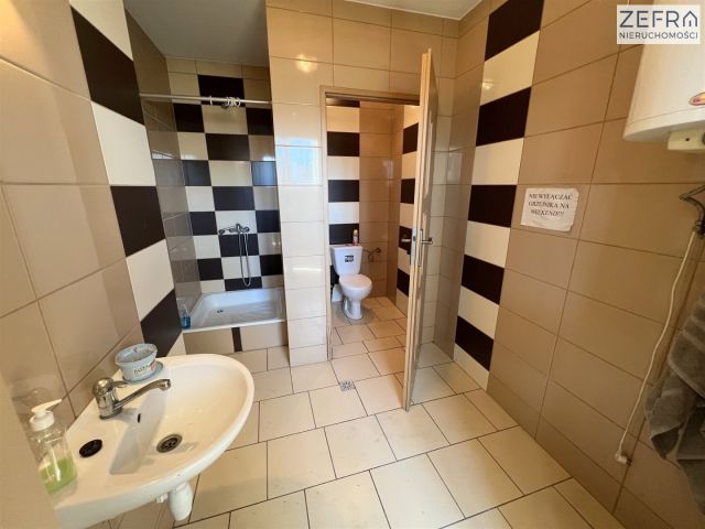 Hala/magazyn Babice. Zdjęcie 12