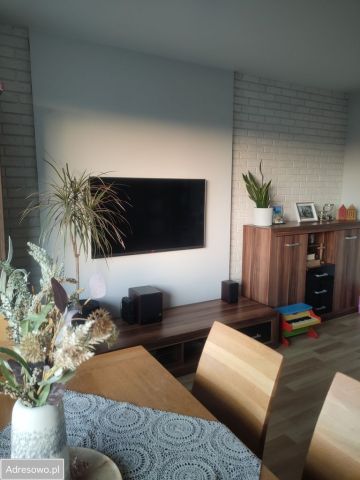 Mieszkanie 3-pokojowe Wejherowo, ul. Jana Kochanowskiego. Zdjęcie 1