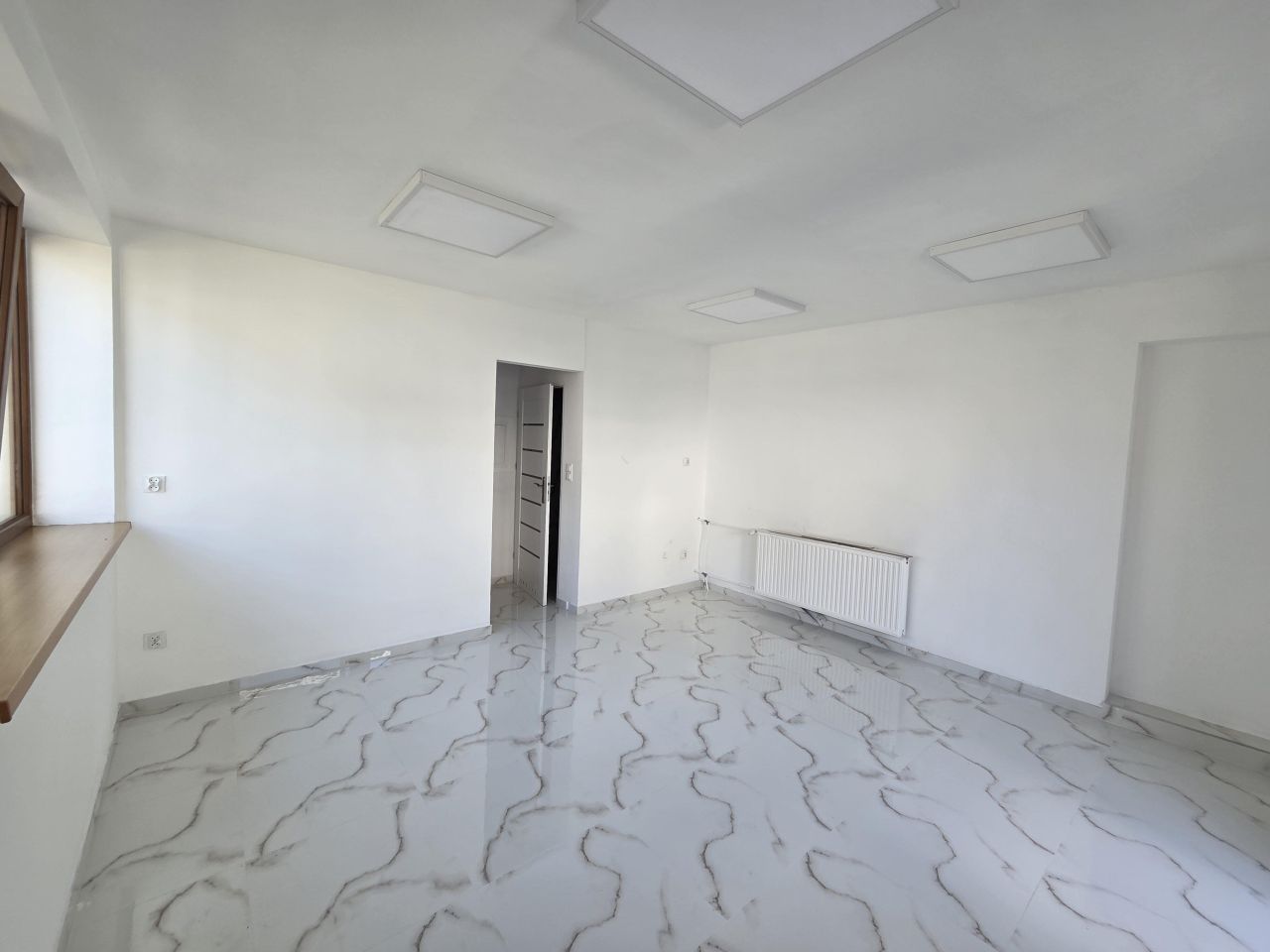 Lokal Pszczyna Osiedle Piastów, ul. Kazimierza Wielkiego. Zdjęcie 7