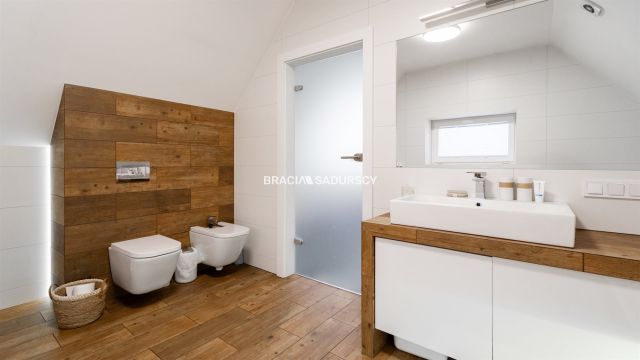 dom wolnostojący, 5 pokoi Skawica. Zdjęcie 37