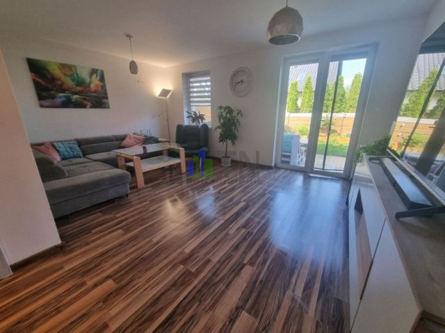 bliźniak, 4 pokoje Czernica. Zdjęcie 6