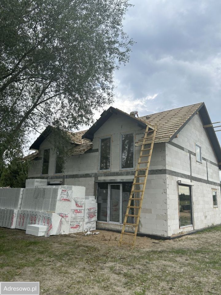 bliźniak, 4 pokoje Sierosław. Zdjęcie 6