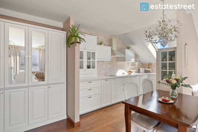 Mieszkanie 4-pokojowe Katowice, ul. Ignacego Paderewskiego. Zdjęcie 2