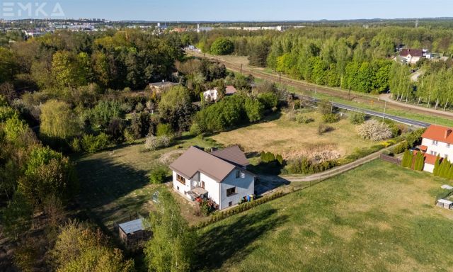 dom wolnostojący, 4 pokoje Pieńki Królewskie. Zdjęcie 5