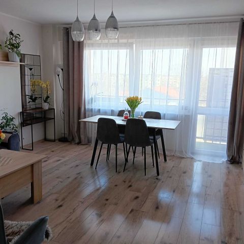 Mieszkanie 4-pokojowe Zduńska Wola, ul. Łaska. Zdjęcie 1