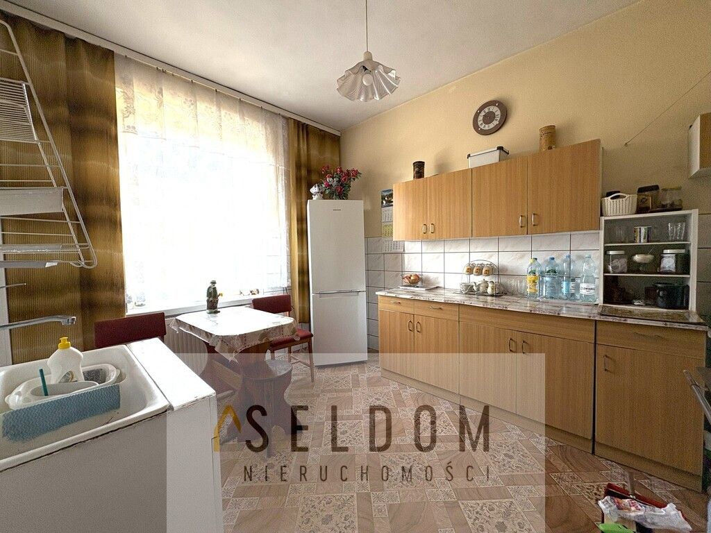 dom wolnostojący, 6 pokoi Karłowice. Zdjęcie 6