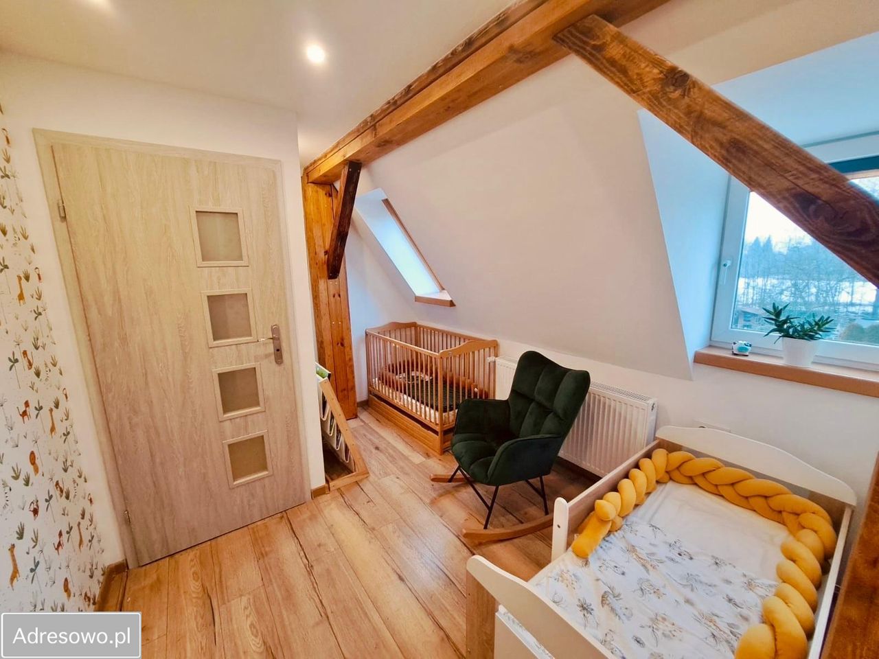 Mieszkanie 4-pokojowe Gliwice Wilcze Gardło, ul. Goździkowa. Zdjęcie 2
