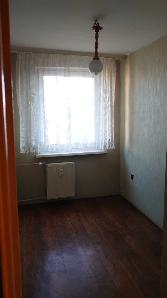 Mieszkanie 3-pokojowe Chorzów. Zdjęcie 4