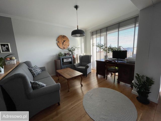 Mieszkanie 4-pokojowe Poznań Grunwald, ul. Jeleniogórska. Zdjęcie 1
