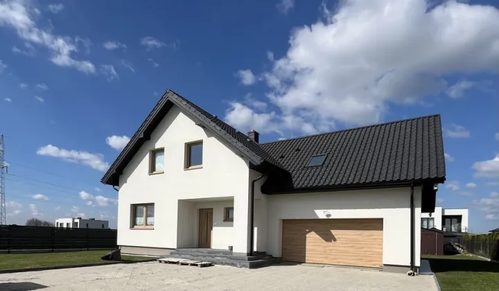 dom wolnostojący, 4 pokoje Abramowice Prywatne
