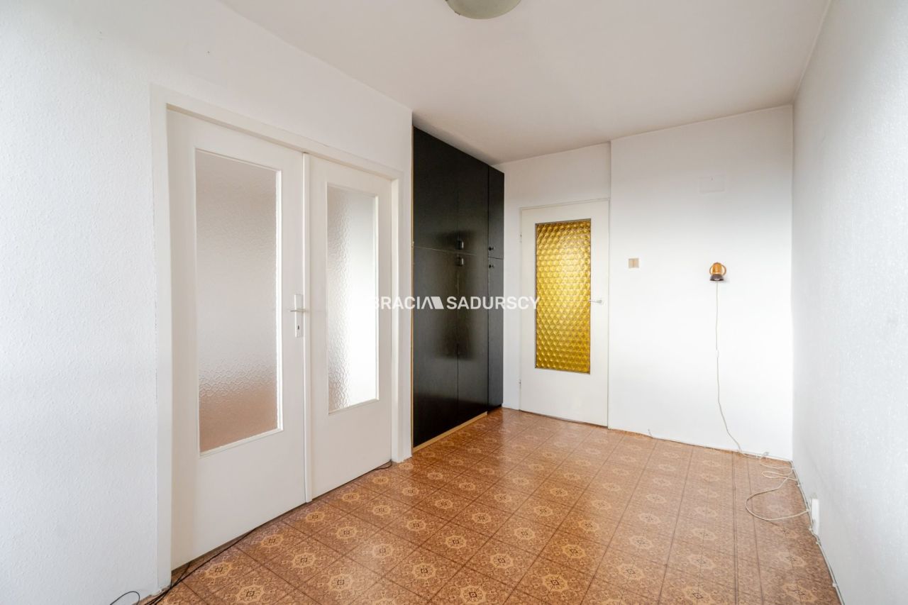 Mieszkanie 3-pokojowe Kraków, ul. Gołaśka. Zdjęcie 4