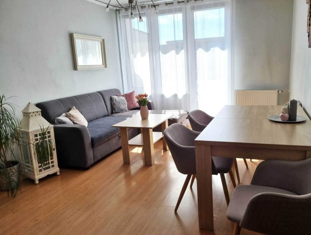 Mieszkanie 3-pokojowe Kartuzy Centrum, ul. Mściwoja II. Zdjęcie 1