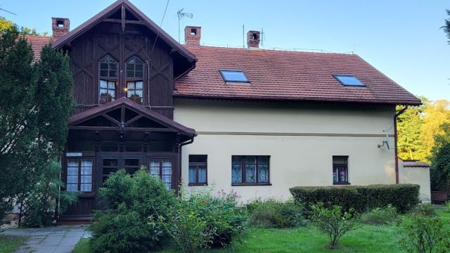 Mieszkanie 4-pokojowe Rudy, ul. Rogera. Zdjęcie 1