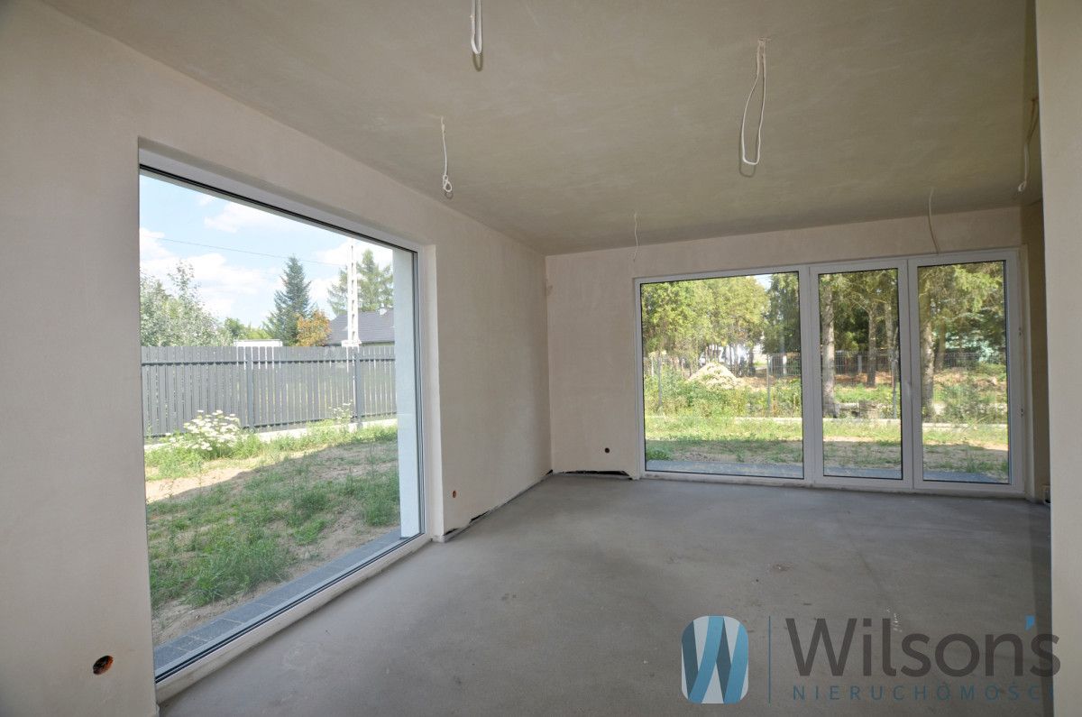 dom wolnostojący, 4 pokoje Dziekanów Leśny. Zdjęcie 3