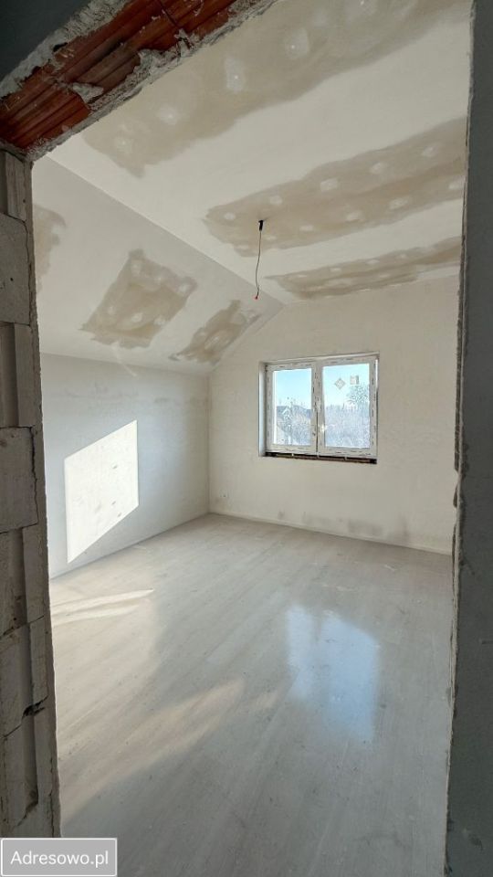 dom wolnostojący, 5 pokoi Bielawa. Zdjęcie 3