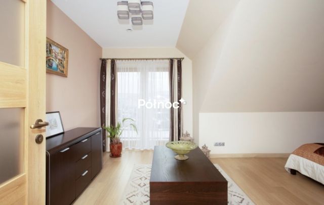 dom wolnostojący, 5 pokoi Myślenice, ul. Jana Sobieskiego. Zdjęcie 12