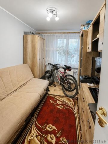 Mieszkanie 3-pokojowe Warszawa Wawer, ul. Krupnicza. Zdjęcie 3