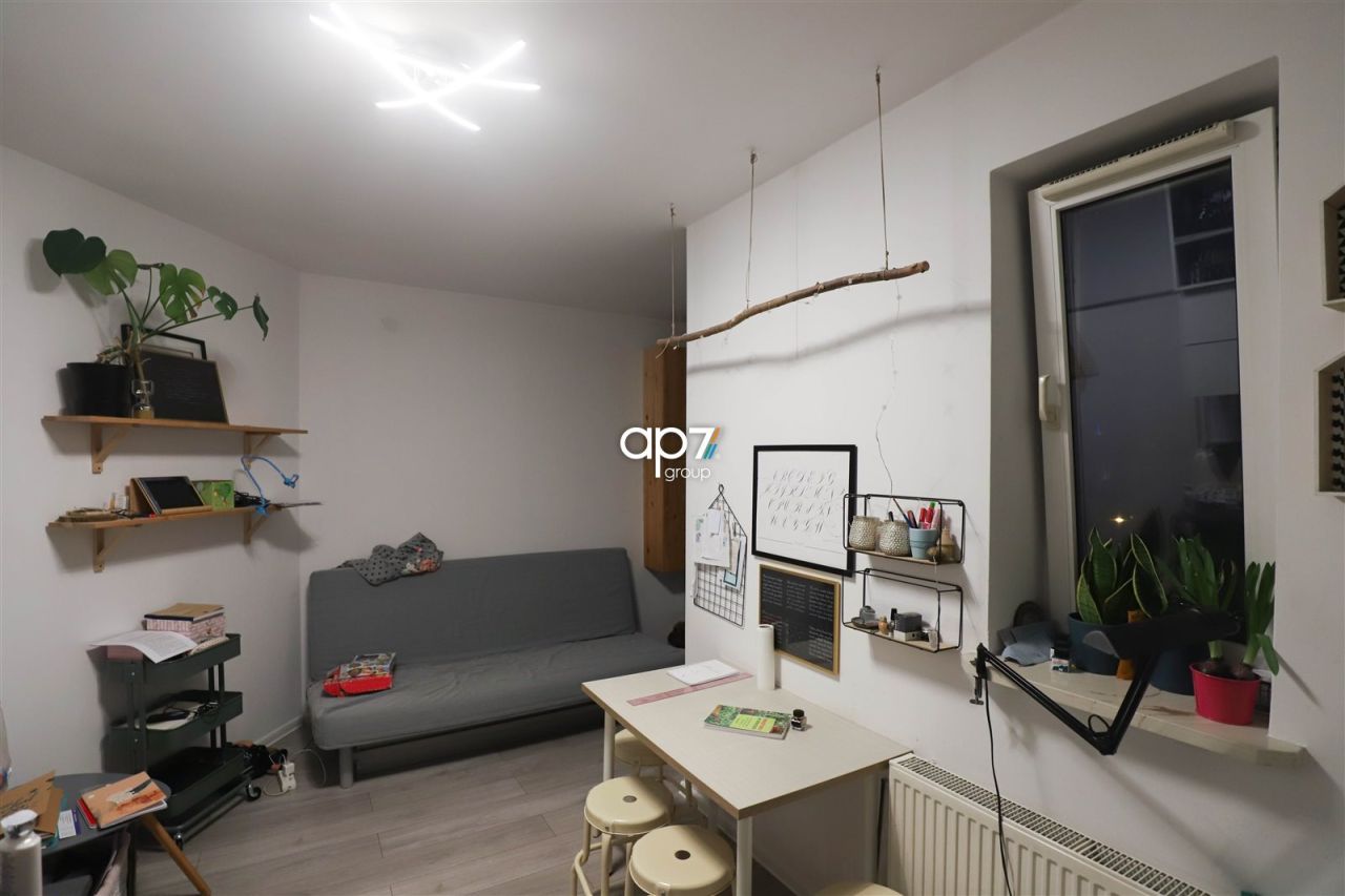 Mieszkanie 3-pokojowe Kraków Dębniki, os. Podwawelskie. Zdjęcie 4