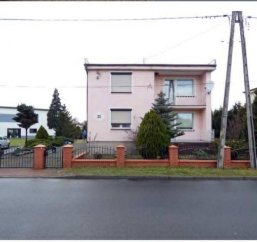 dom wolnostojący, 3 pokoje Kędzierzyn-Koźle, ul. Parkowa. Zdjęcie 1