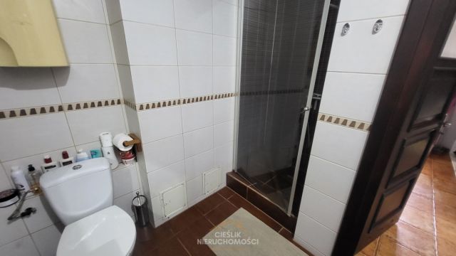 dom wolnostojący, 8 pokoi Zadroże. Zdjęcie 7