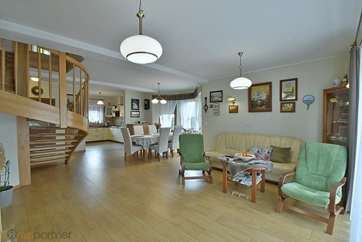 dom wolnostojący, 4 pokoje Miłoszyce, ul. Brzozowa. Zdjęcie 2