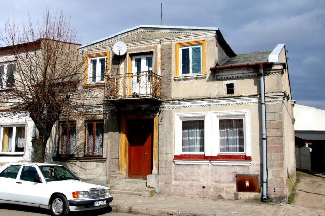 dom szeregowy, 8 pokoi Kłodawa, ul. Kościelna. Zdjęcie 1
