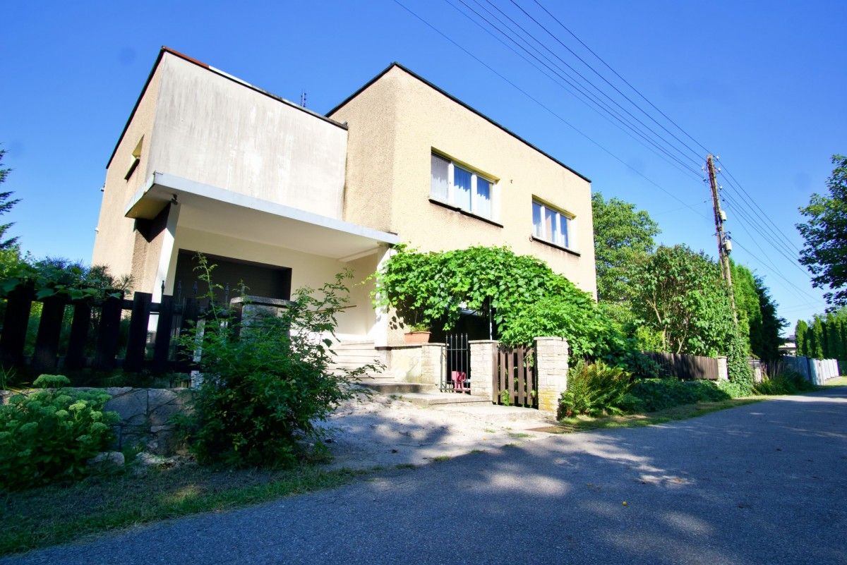 dom wolnostojący, 6 pokoi Tarnowskie Góry Lasowice, ul. Wiosenna