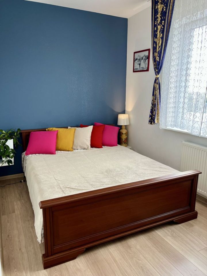 Mieszkanie 4-pokojowe Marki. Zdjęcie 4