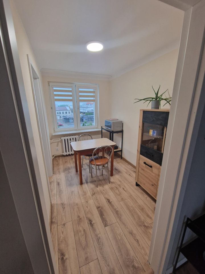 Mieszkanie 4-pokojowe Milejów, Partyzancka. Zdjęcie 3