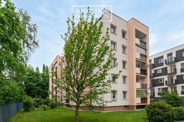 Mieszkanie 3-pokojowe Warszawa Włochy, ul. Komitetu Obrony Robotników. Zdjęcie 13