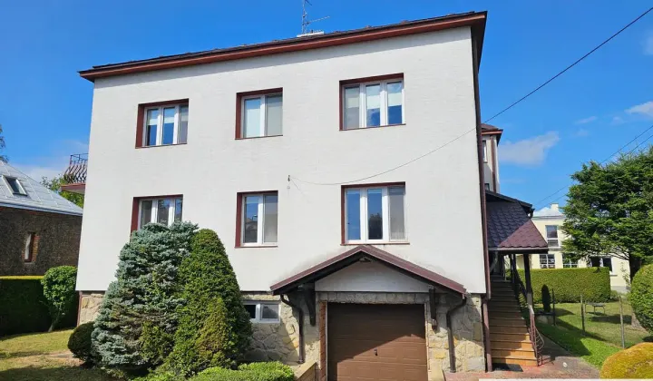 dom wolnostojący, 8 pokoi Krosno, ul. Stefana Okrzei