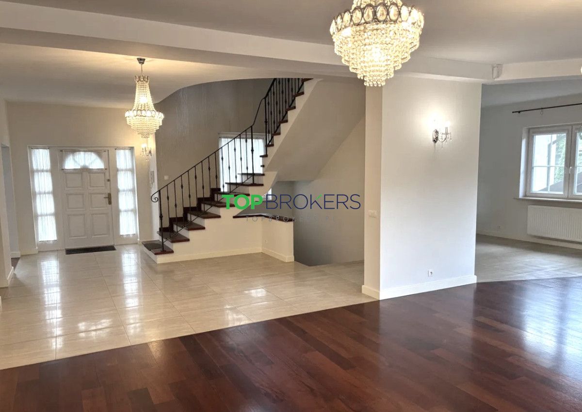 dom wolnostojący, 13 pokoi Warszawa Wawer. Zdjęcie 2