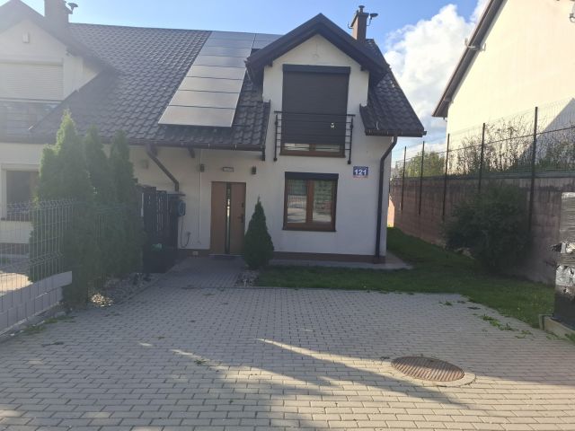 bliźniak, 5 pokoi Chorowice Podewsie, ul. Adama Doboszyńskiego. Zdjęcie 1